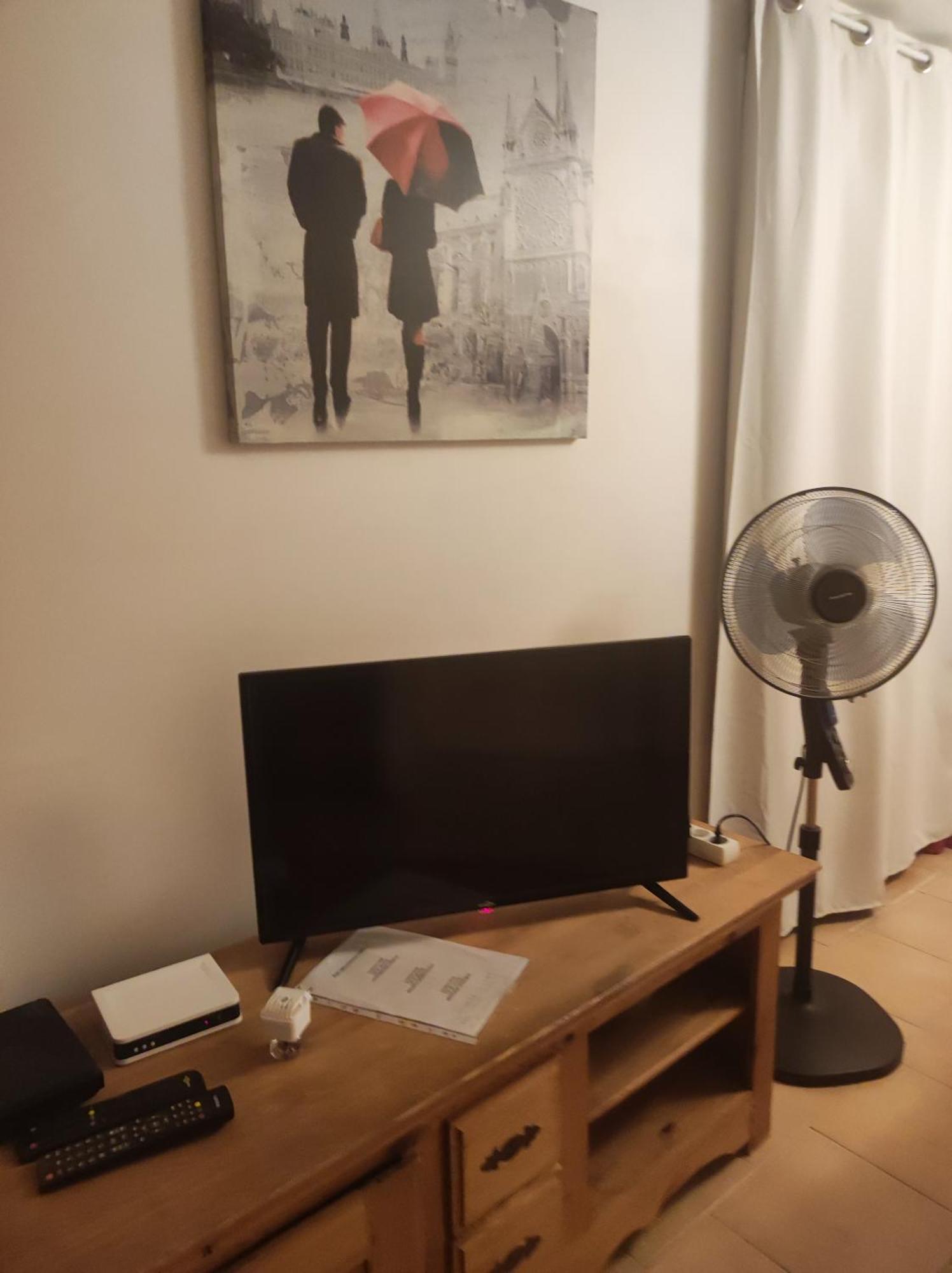 Ingrid Mary Apartman Nîmes Szoba fotó
