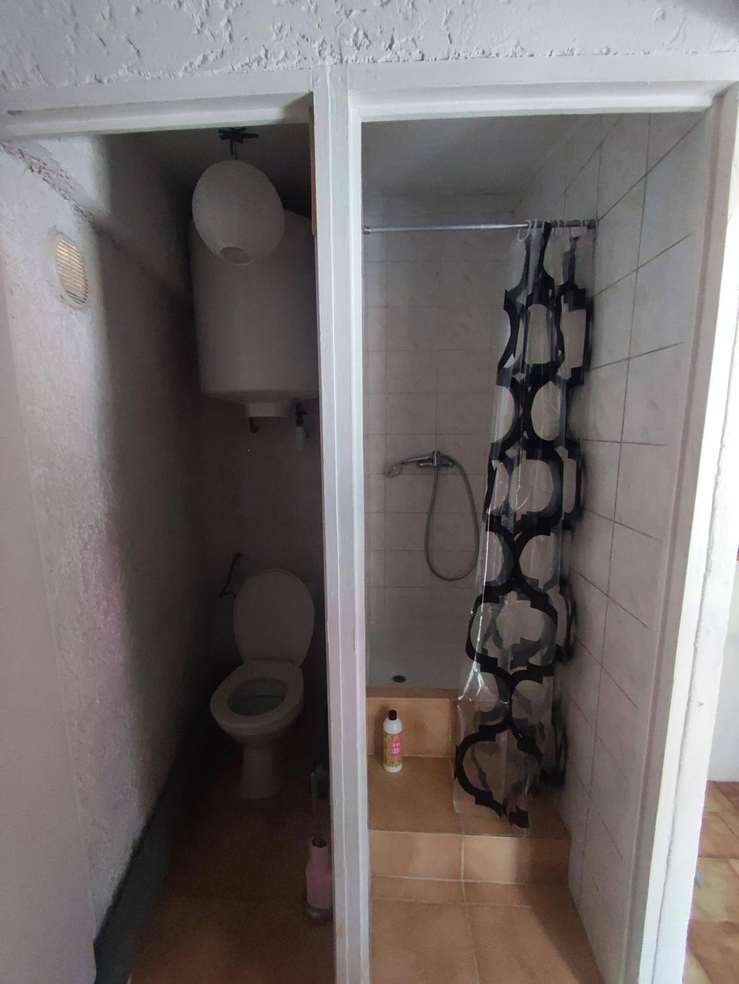 Ingrid Mary Apartman Nîmes Szoba fotó